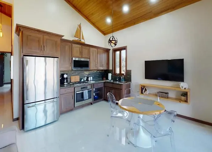 Private Oceanfront Estate & Concierge * San Pedro (Ambergris Caye)