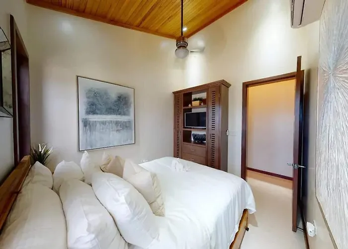 Private Beachfront Estate&concierge Villa San Pedro (Ambergris Caye)