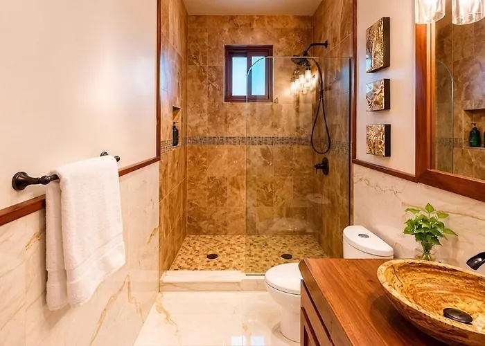 Villa Private Oceanfront Estate & Concierge