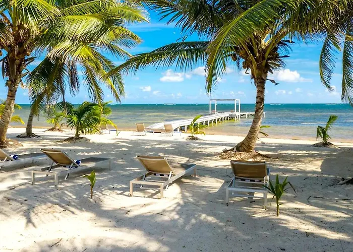 Villa Private Beachfront Estate&concierge