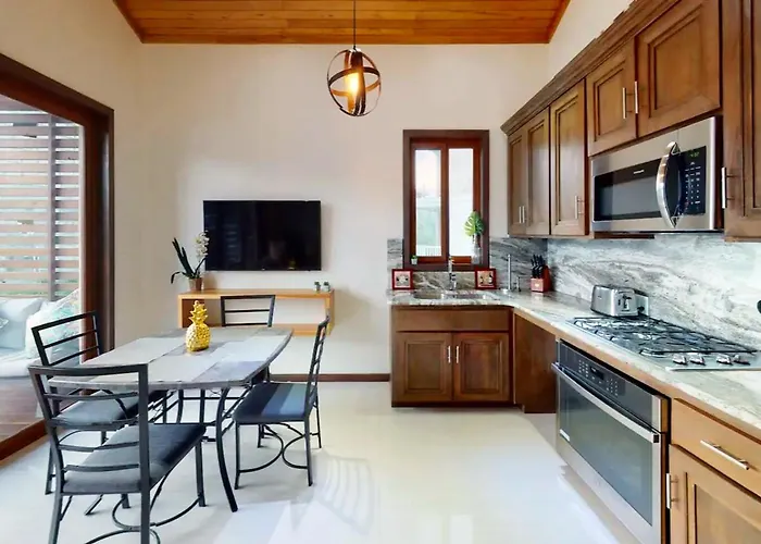 Private Beachfront Estate&concierge Villa San Pedro (Ambergris Caye)