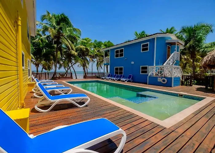 Private Oceanfront Estate & Concierge *