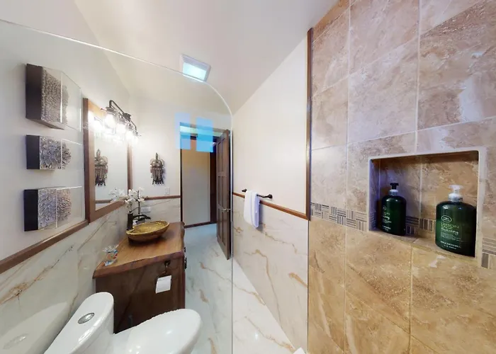 Private Oceanfront Estate & Concierge Villa